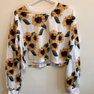 Sunflower medium SHEIN cropped crew neck